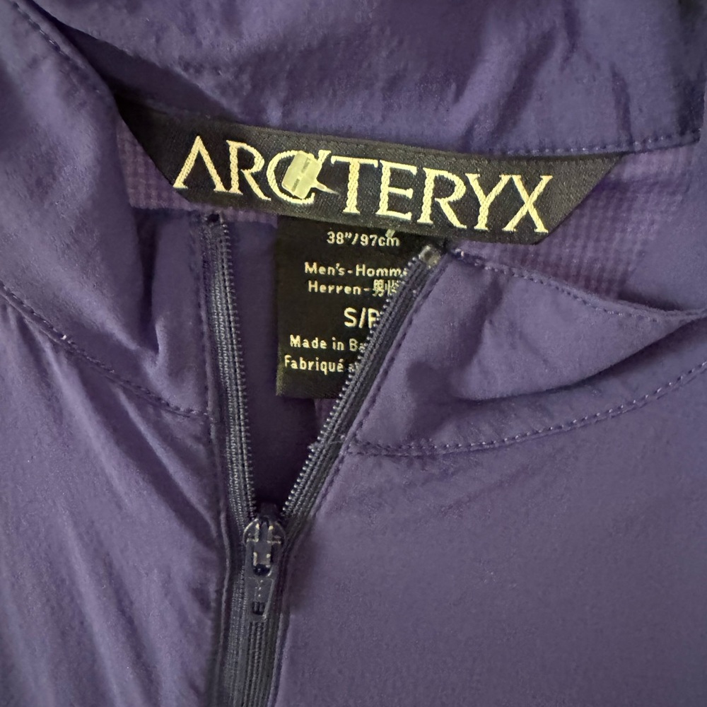 Arc'teryx Men's Jacket - Picture 2 of 6